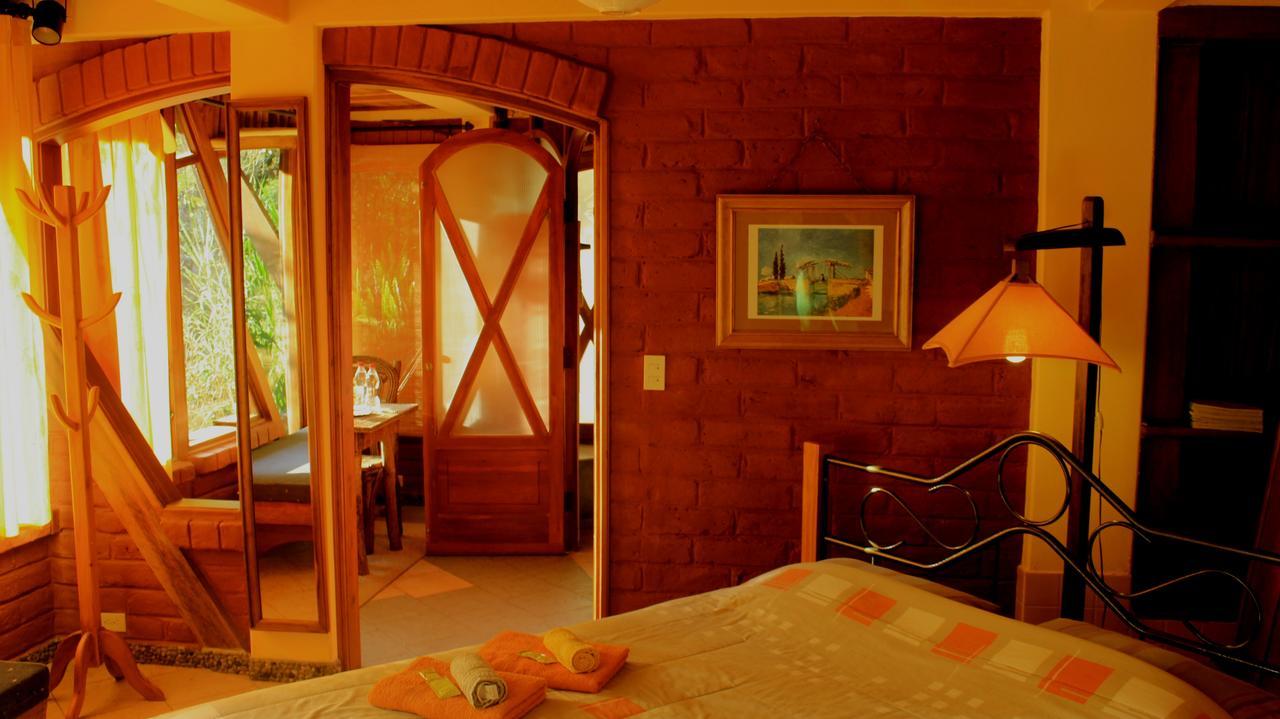 Finca Chamanapamba Guest House Baños Eksteriør billede