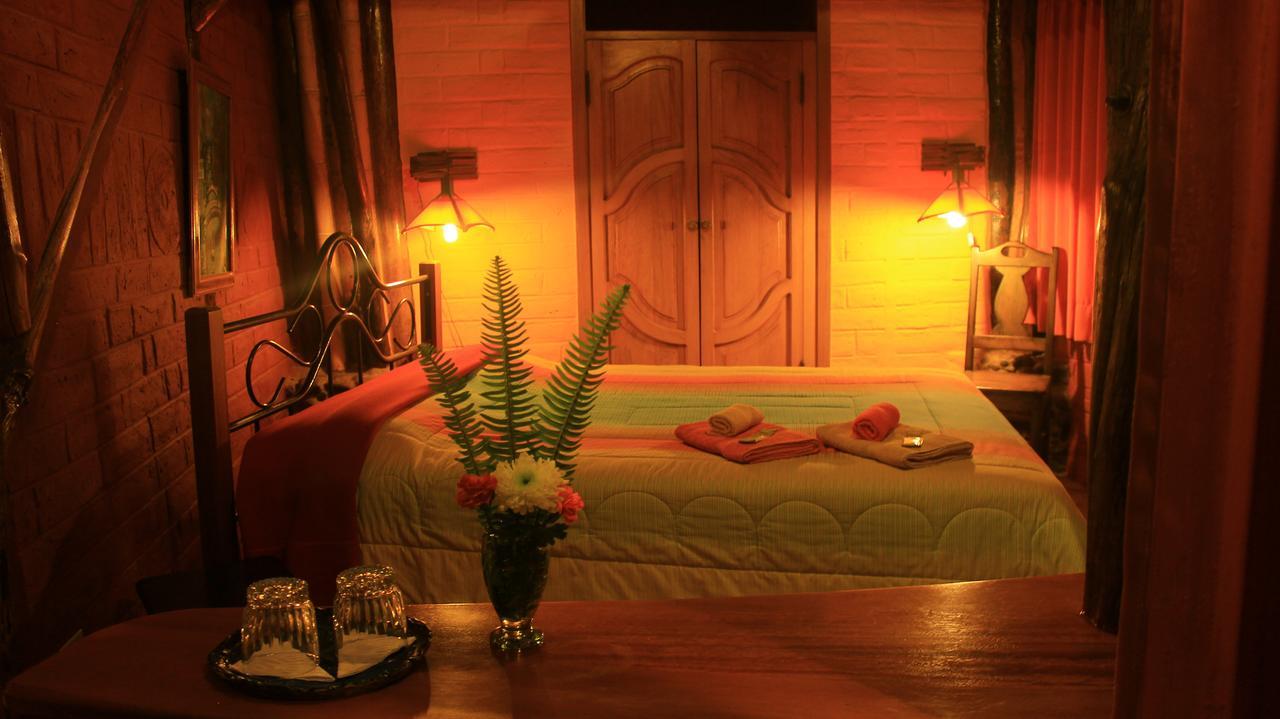 Finca Chamanapamba Guest House Baños Eksteriør billede